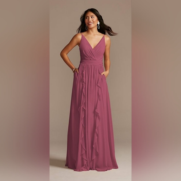 Chiffon strap ruffle bridesmaid dress. Vera Wang size 10. - Picture 3 of 3